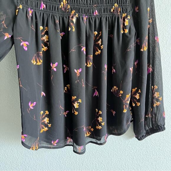 Madewell Georgette Ruffle-Collar Smocked Top in Falling Freesias - Picture 9 of 13